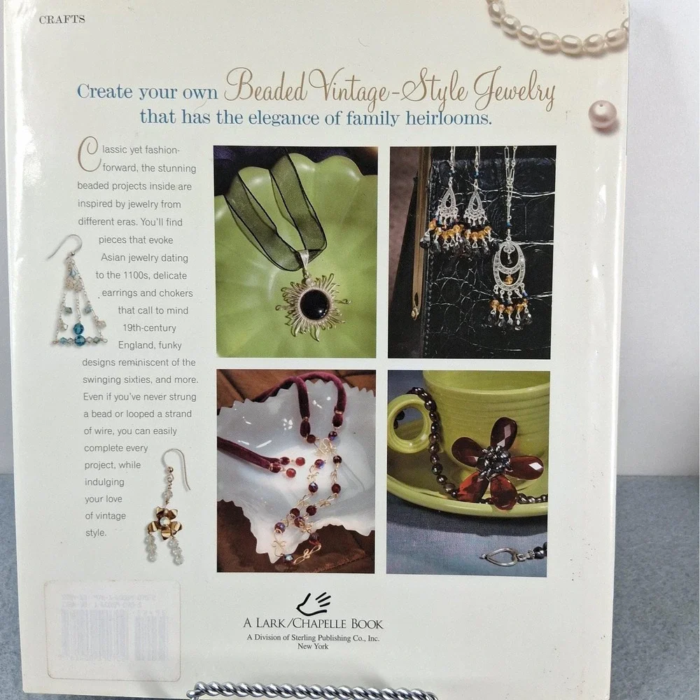 Beading Vintage-Style Jewelry by Marty Stevens-Heebner & Christing Calla Book